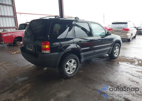 2003 Ford Escape Xlt из США, поврежденный, VIN 1FMYU03133KA25815